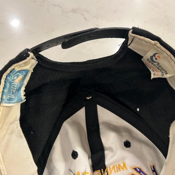 Vintage 90's Sports Specialties Minnesota Vikings NFL Script Snapback Hat Black - Picture 7 of 7